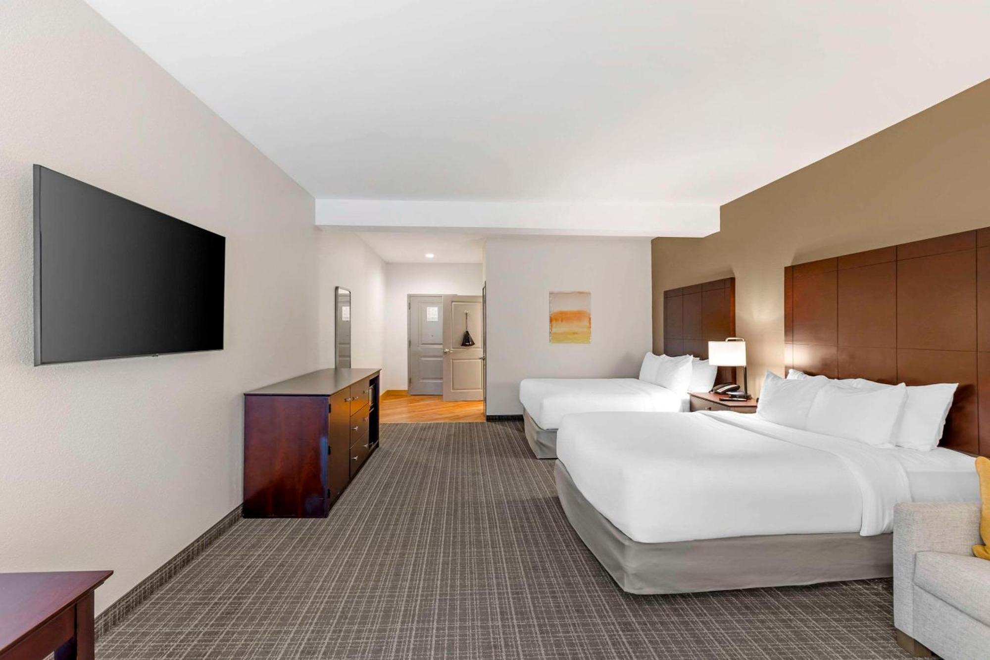 Comfort Inn & Suites Verona At Turning Stone Resort Casino Exterior foto