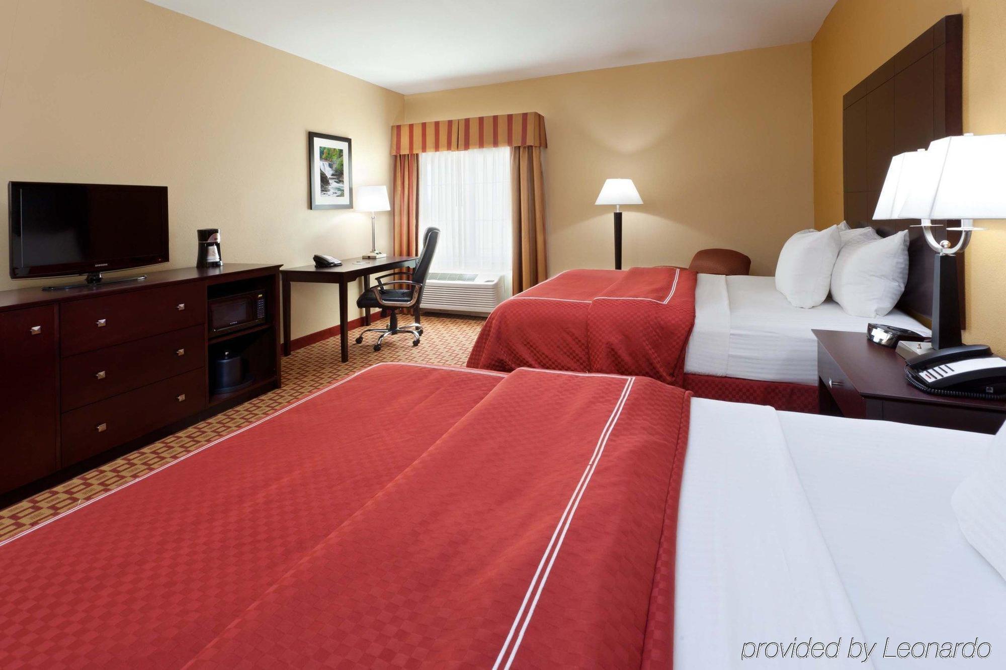 Comfort Inn & Suites Verona At Turning Stone Resort Casino Exterior foto